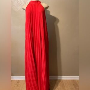 ***SALE*** Beautiful Orange-Red pleated maxi dress - size 2XL